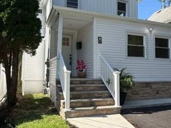 502 W Broad St, Westfield, NJ 07090
