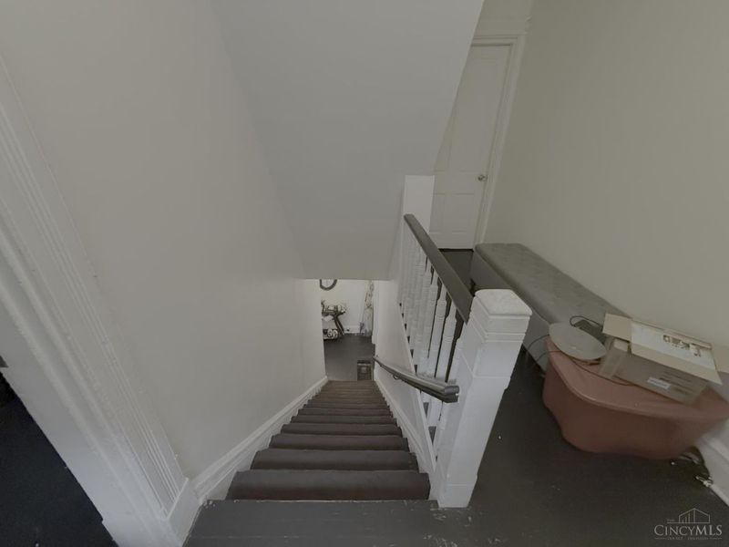 8346 Woodbine Avenue, Cincinnati, OH 45216 Photo 39