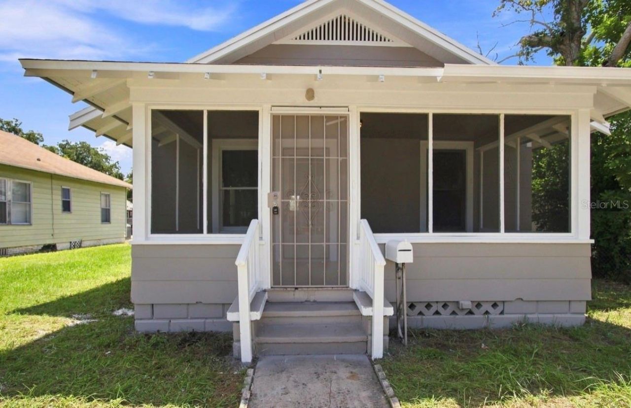1140 10th Avenue S, Saint Petersburg, FL 33705 Photo