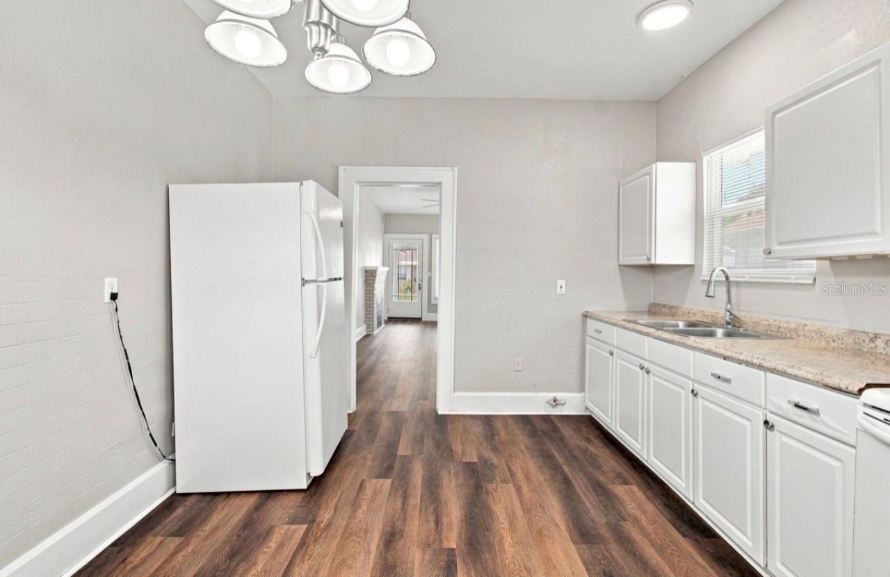 1140 10th Avenue S, Saint Petersburg, FL 33705 Photo