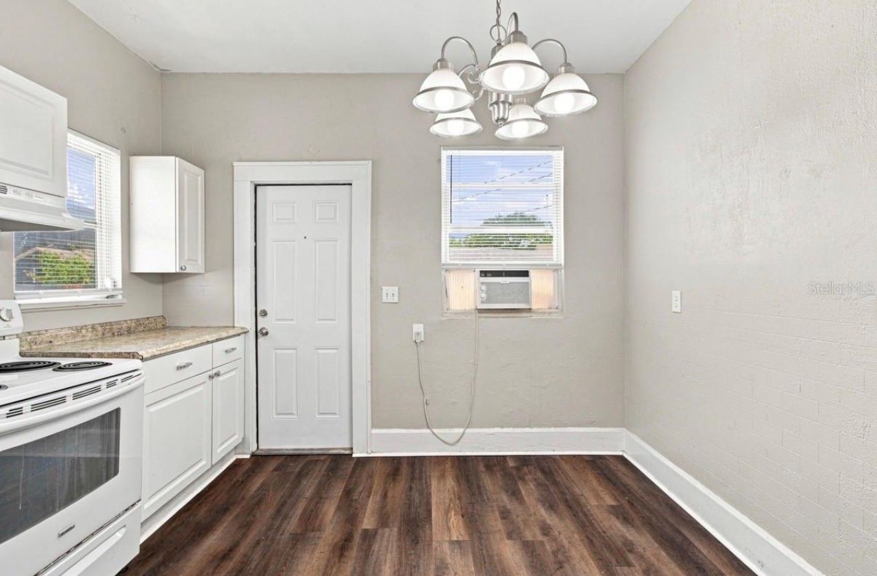 1140 10th Avenue S, Saint Petersburg, FL 33705 Photo