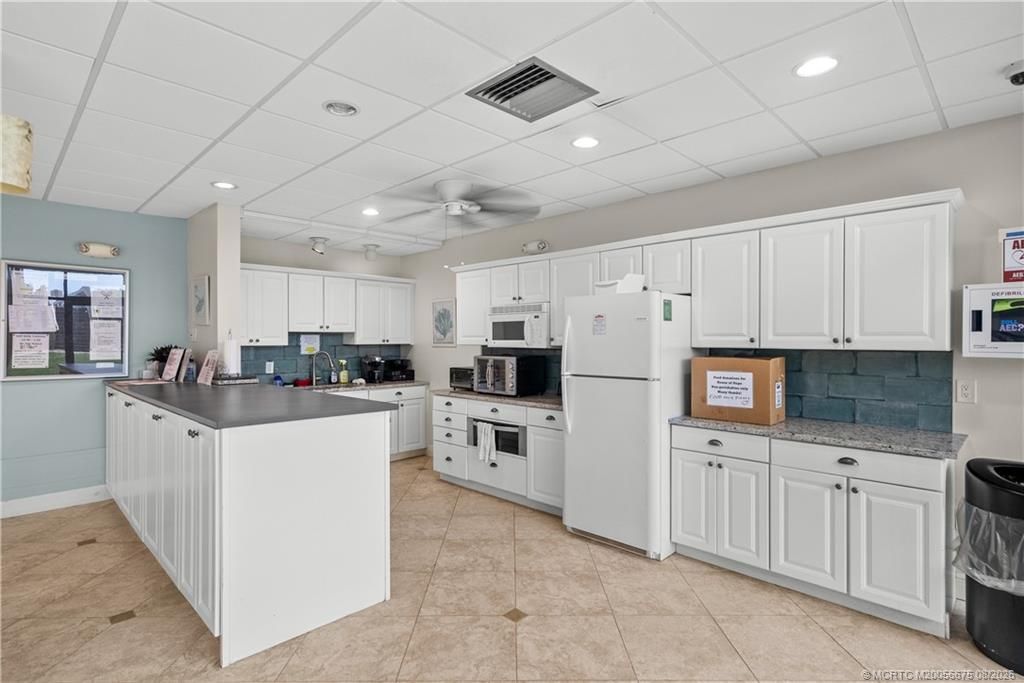 9940 S Ocean Drive, Unit 1207, Jensen Beach, FL 34957 Photo
