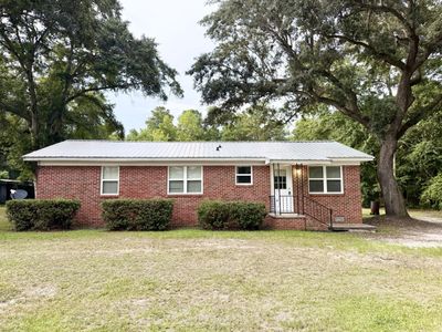 17489 Augusta Highway, Round O, SC 29474