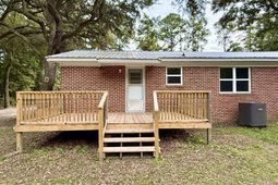 17489 Augusta Highway photo 4