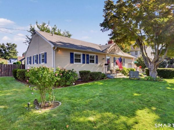 3 Seldon, Norwalk, CT 06855