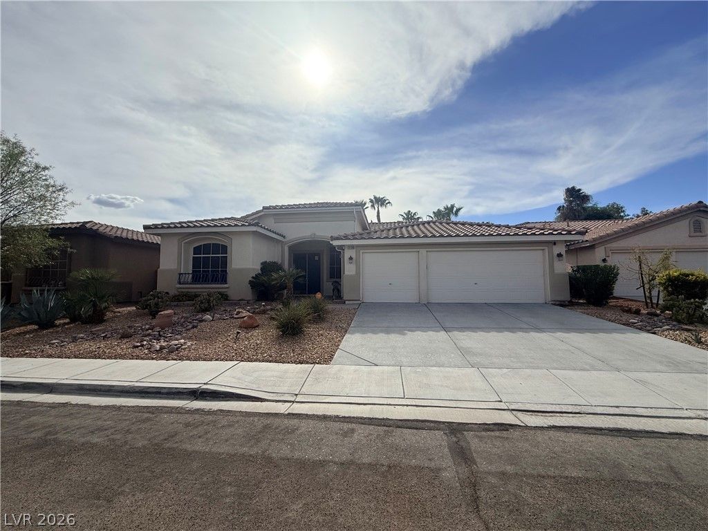 3139 Surf Spray Street, Las Vegas, NV 89117 Main Photo