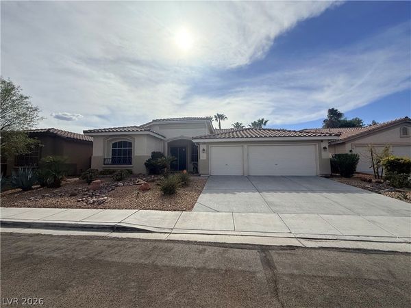 3139 Surf Spray Street, Las Vegas, NV 89117