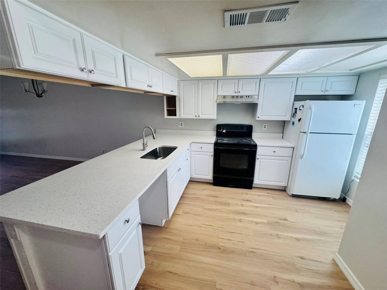 5151 Gainsville Drive, Temple Terrace, FL 33617 Photo