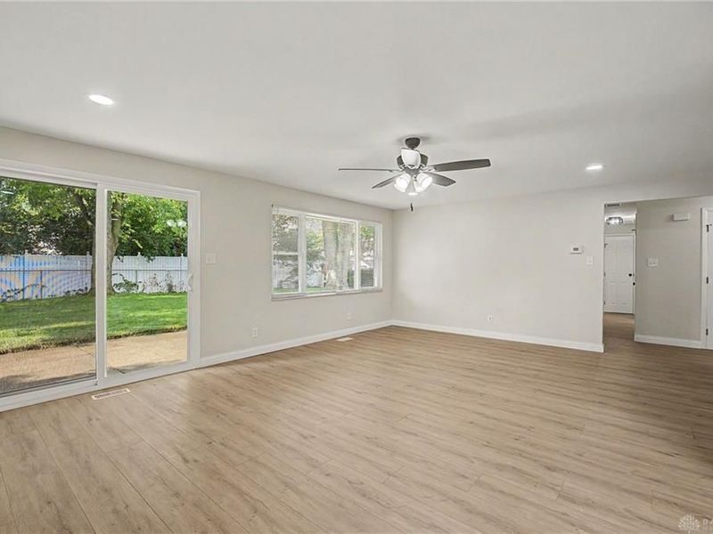 8215 Gibson Avenue, Fairborn, OH 45324 Photo 16