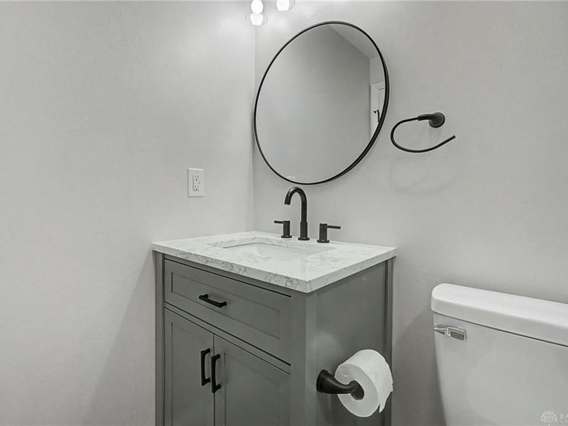 8215 Gibson Avenue, Fairborn, OH 45324 Photo 30