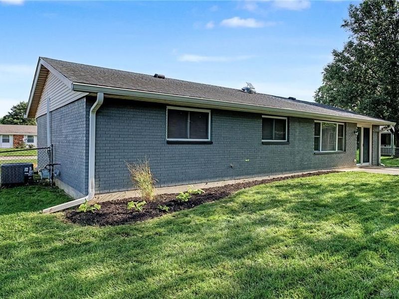 8215 Gibson Avenue, Fairborn, OH 45324 Photo 36