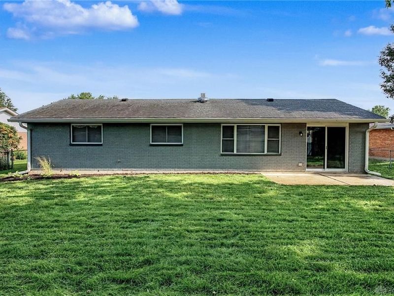 8215 Gibson Avenue, Fairborn, OH 45324 Photo 37