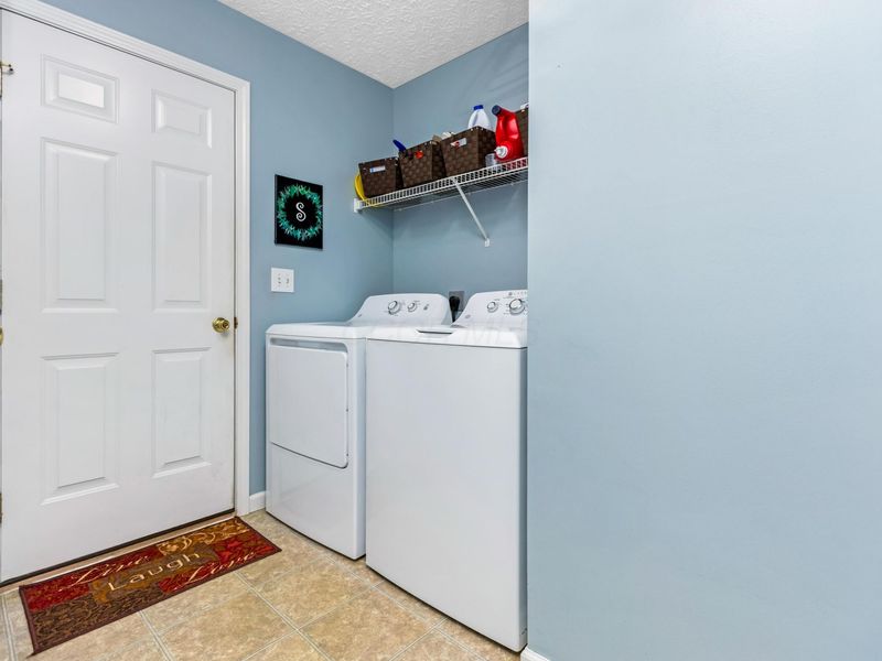 381 Sycamore Drive, Circleville, OH 43113 Photo 31