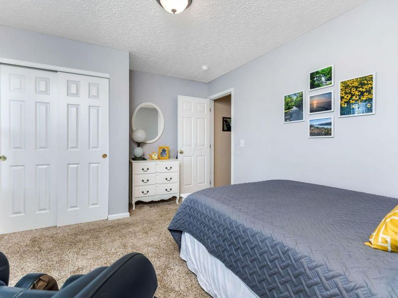 381 Sycamore Drive, Circleville, OH 43113 Photo 8