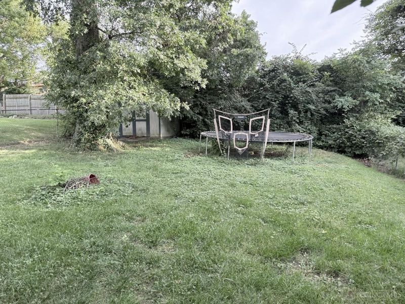 3335 Stevie Lane, Cincinnati, OH 45239 Photo 22