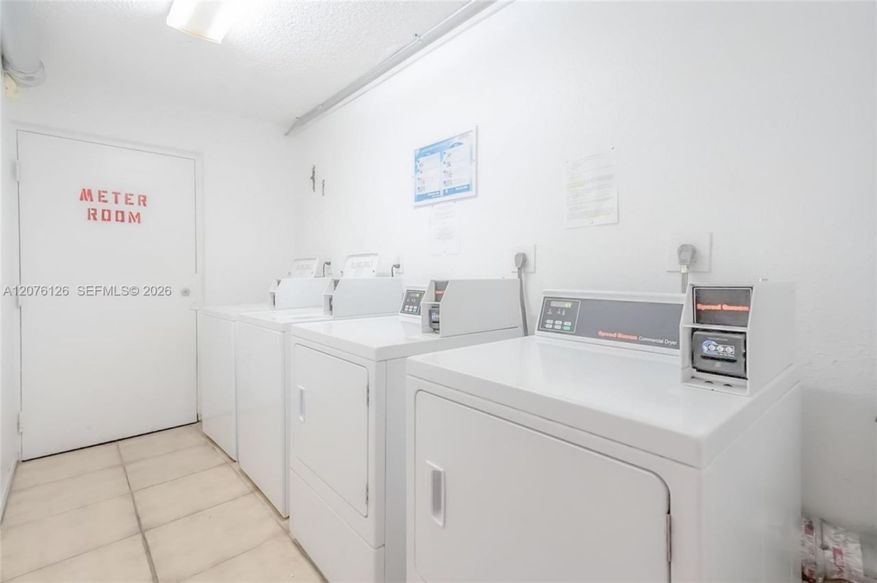7035 NW 186th St , Unit D110, Hialeah, FL 33015 Photo