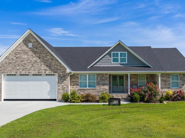 765 Cochran Avenue, Albertville, AL 35951