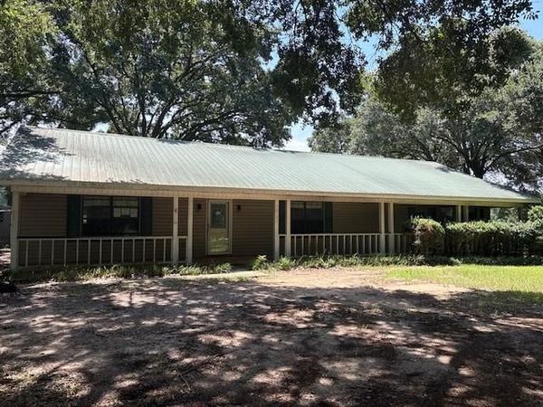 13141 Holly Court, Grand Bay, AL 36541