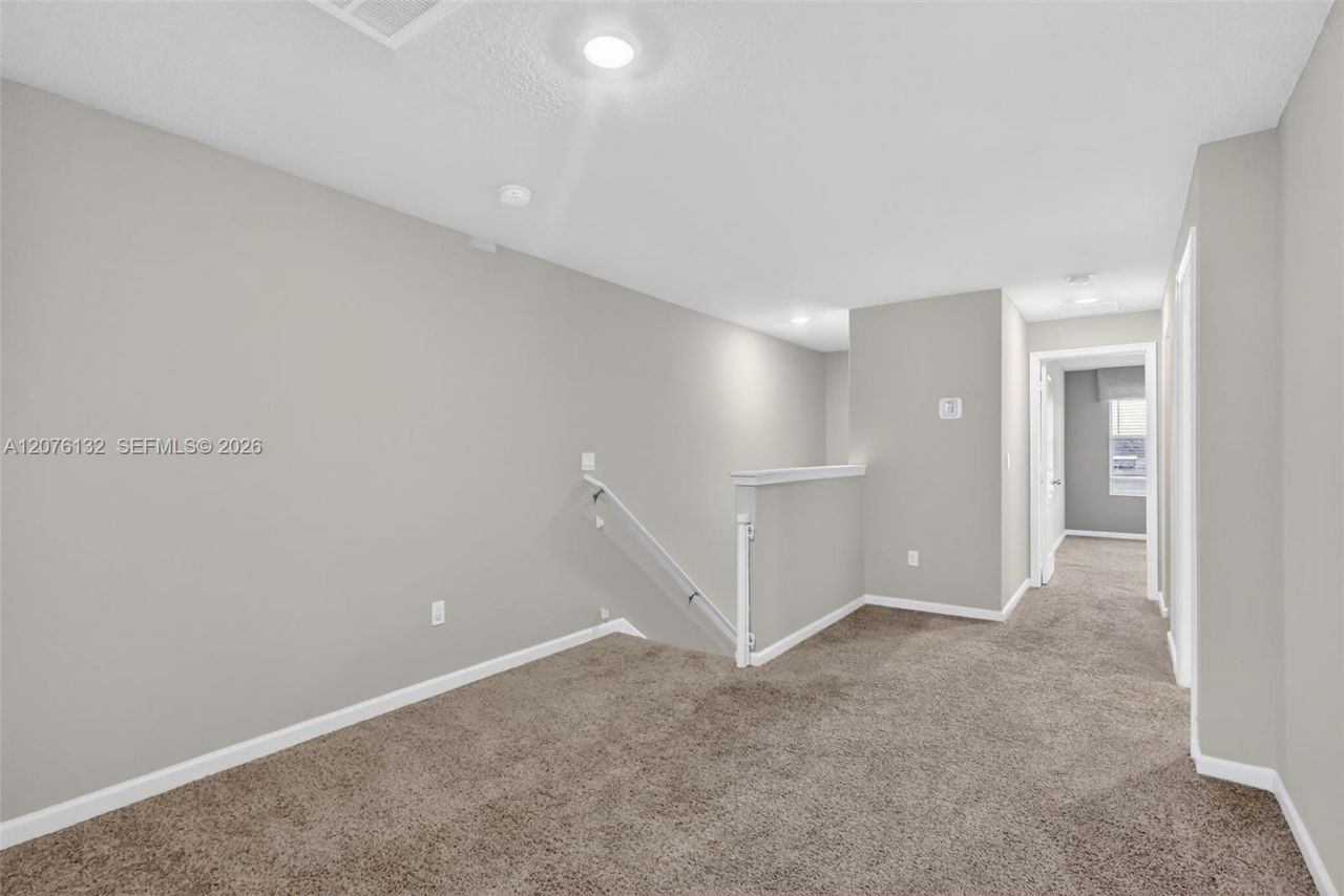 5610 SE Edgewater Cir, Stuart, FL 34997 Photo