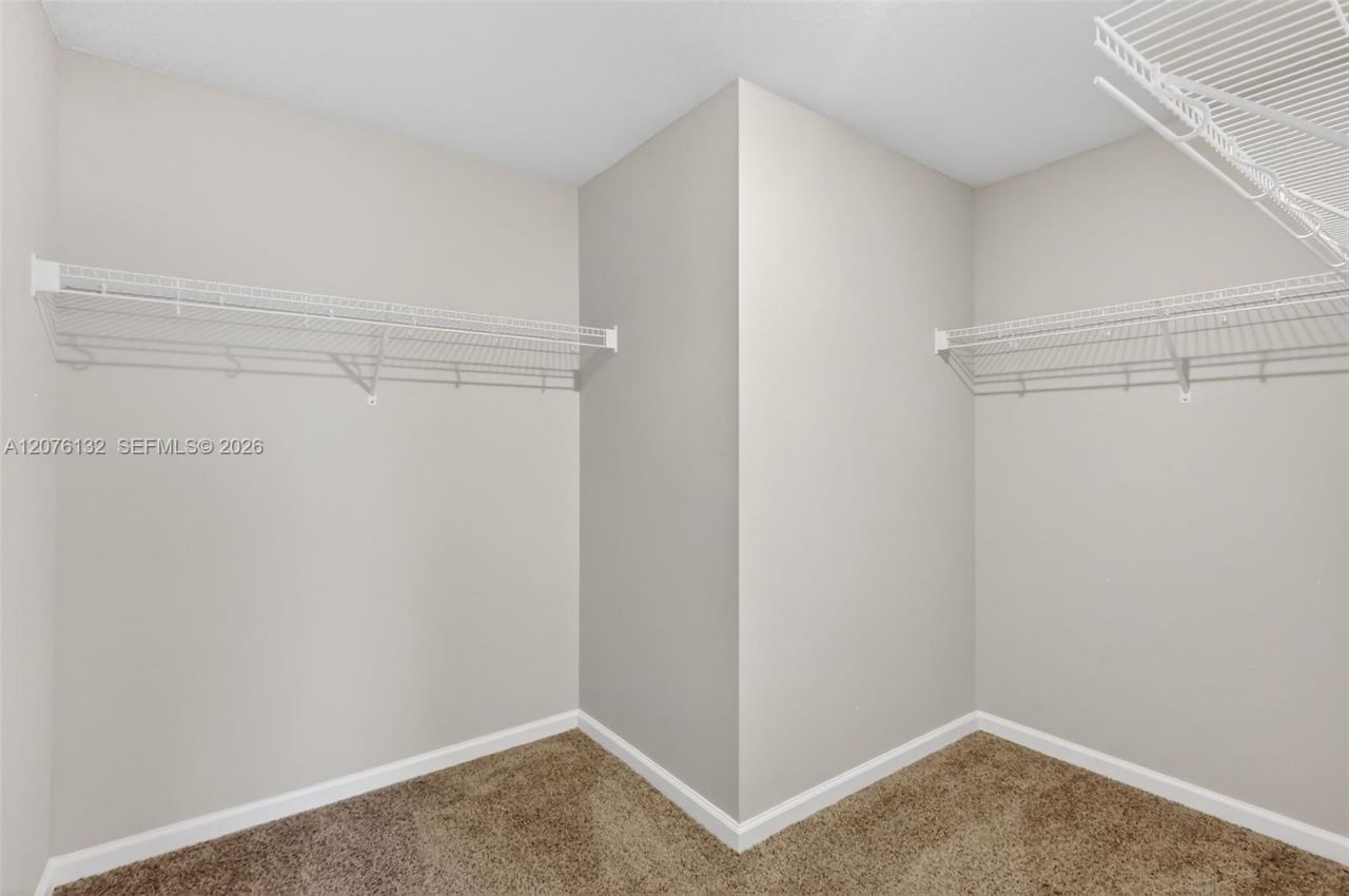 5610 SE Edgewater Cir, Stuart, FL 34997 Photo