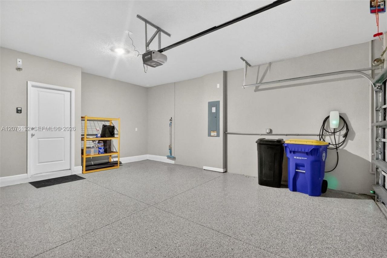 5610 SE Edgewater Cir, Stuart, FL 34997 Photo