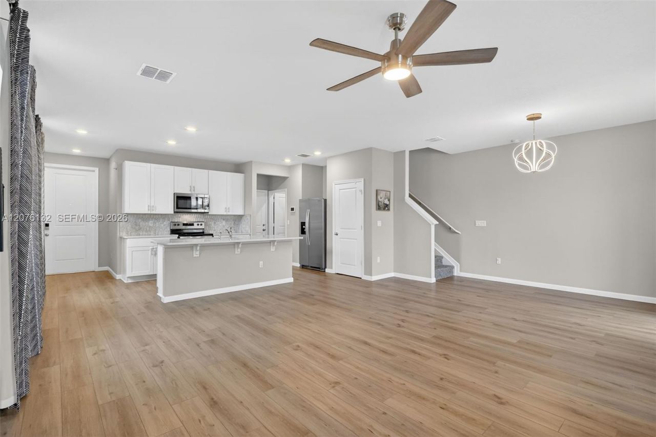 5610 SE Edgewater Cir, Stuart, FL 34997 Photo