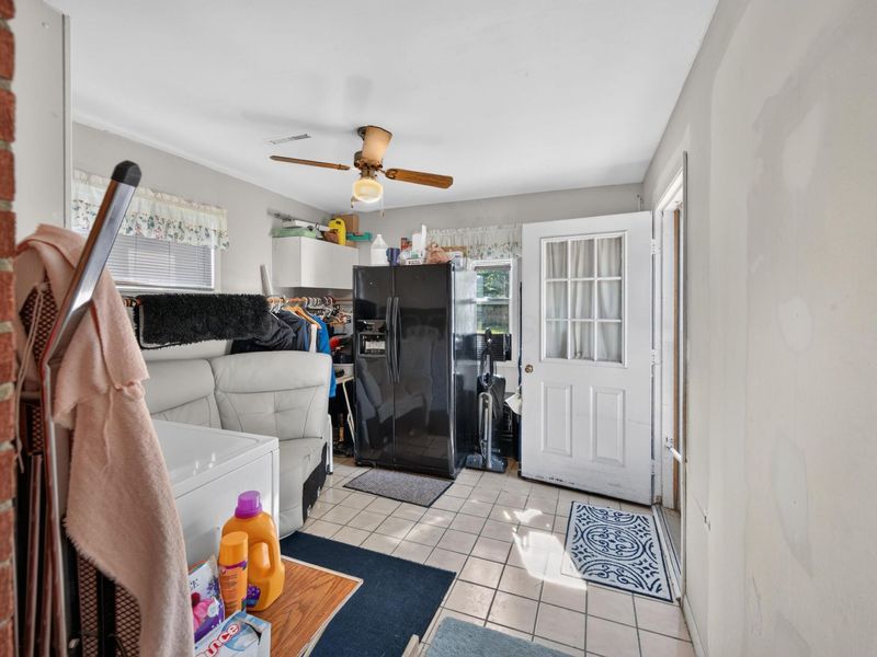 899 W Stephen Drive W, Columbus, OH 43204 Photo 17