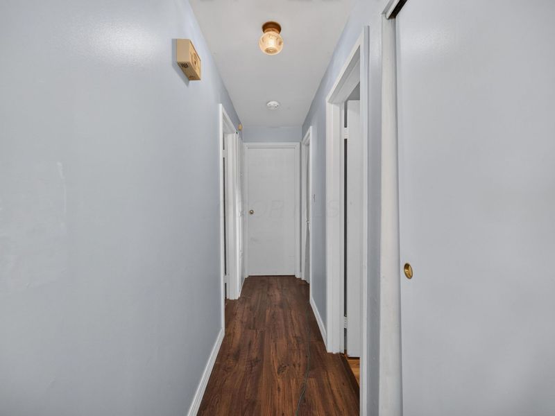 899 W Stephen Drive W, Columbus, OH 43204 Photo 9