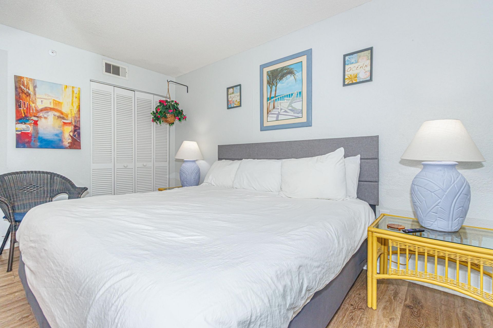 2310 N Ocean Blvd. Photo 16