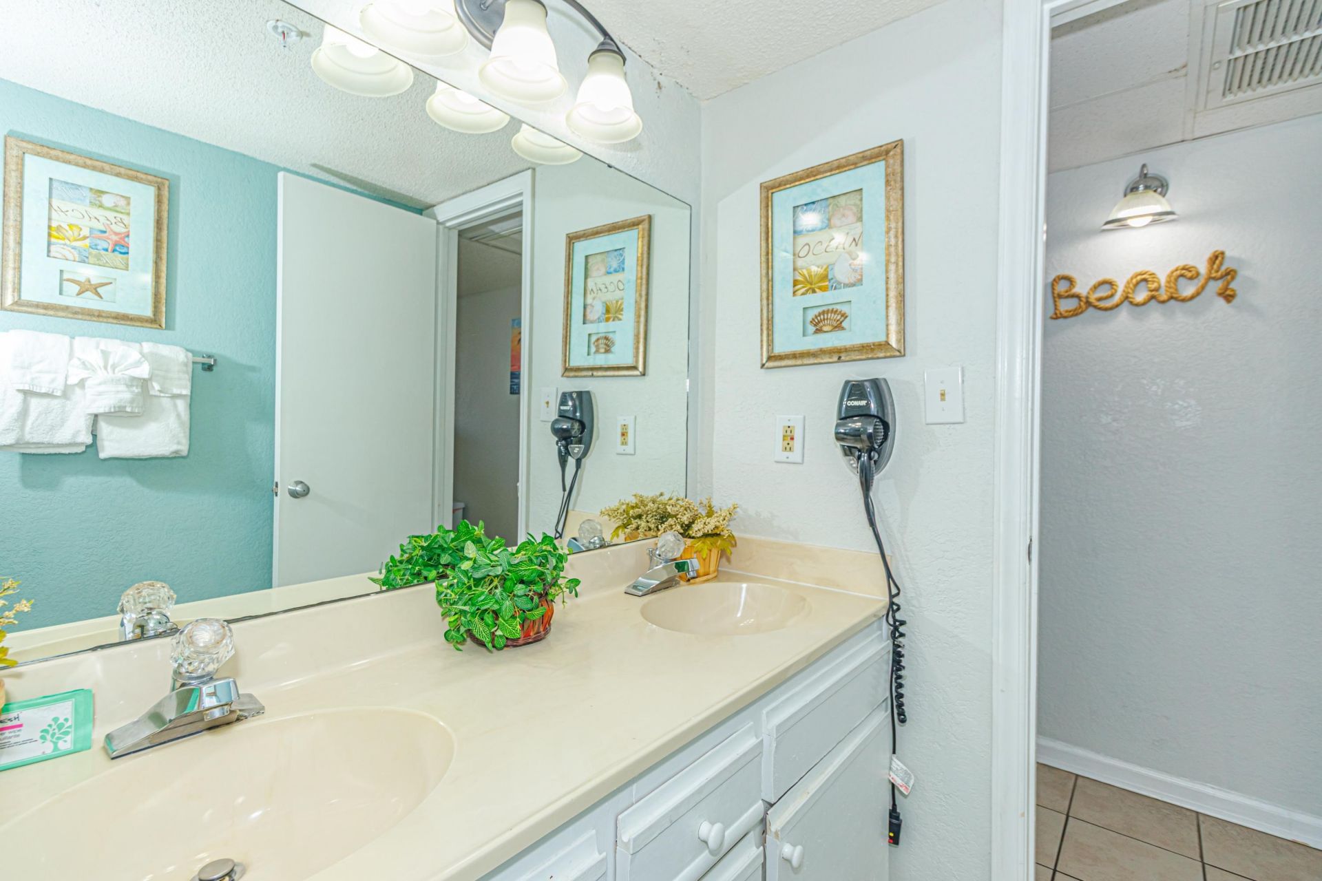2310 N Ocean Blvd. Photo 20