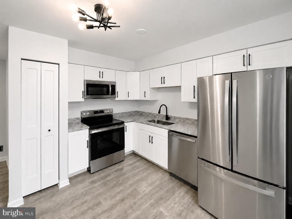 9505 AXEHEAD COURT, RANDALLSTOWN, MD 21133