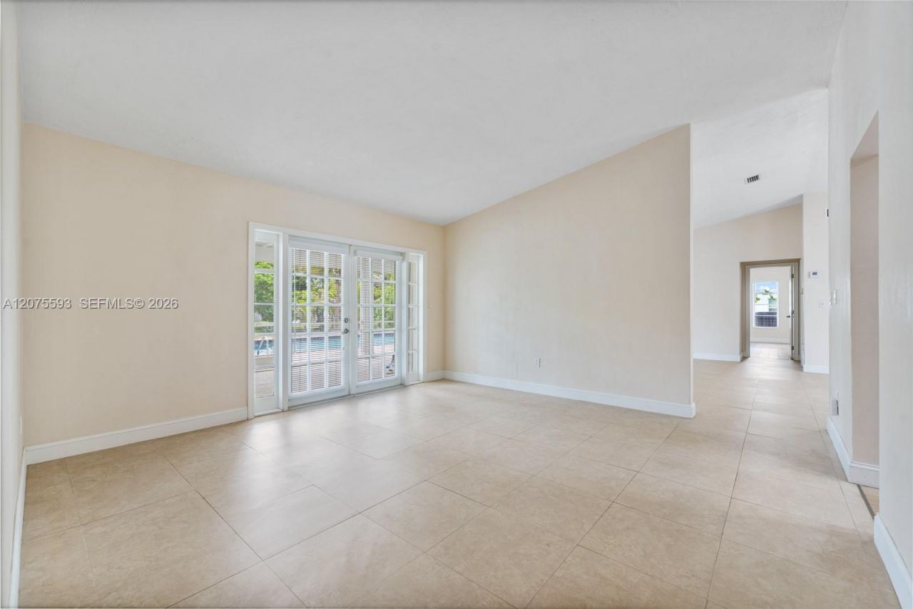 18465 SW 89th Ct , Cutler Bay, FL 33157 Photo