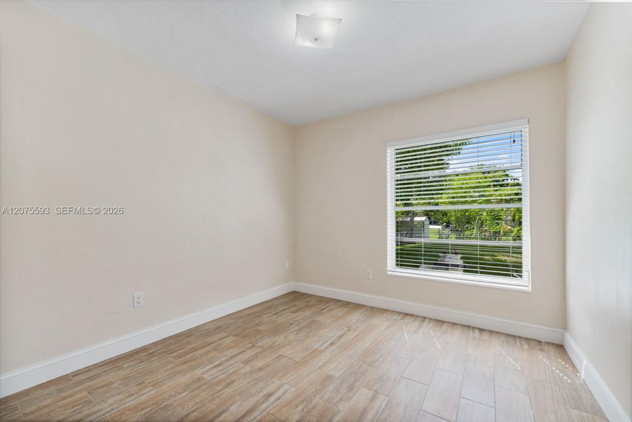 18465 SW 89th Ct , Cutler Bay, FL 33157 Photo