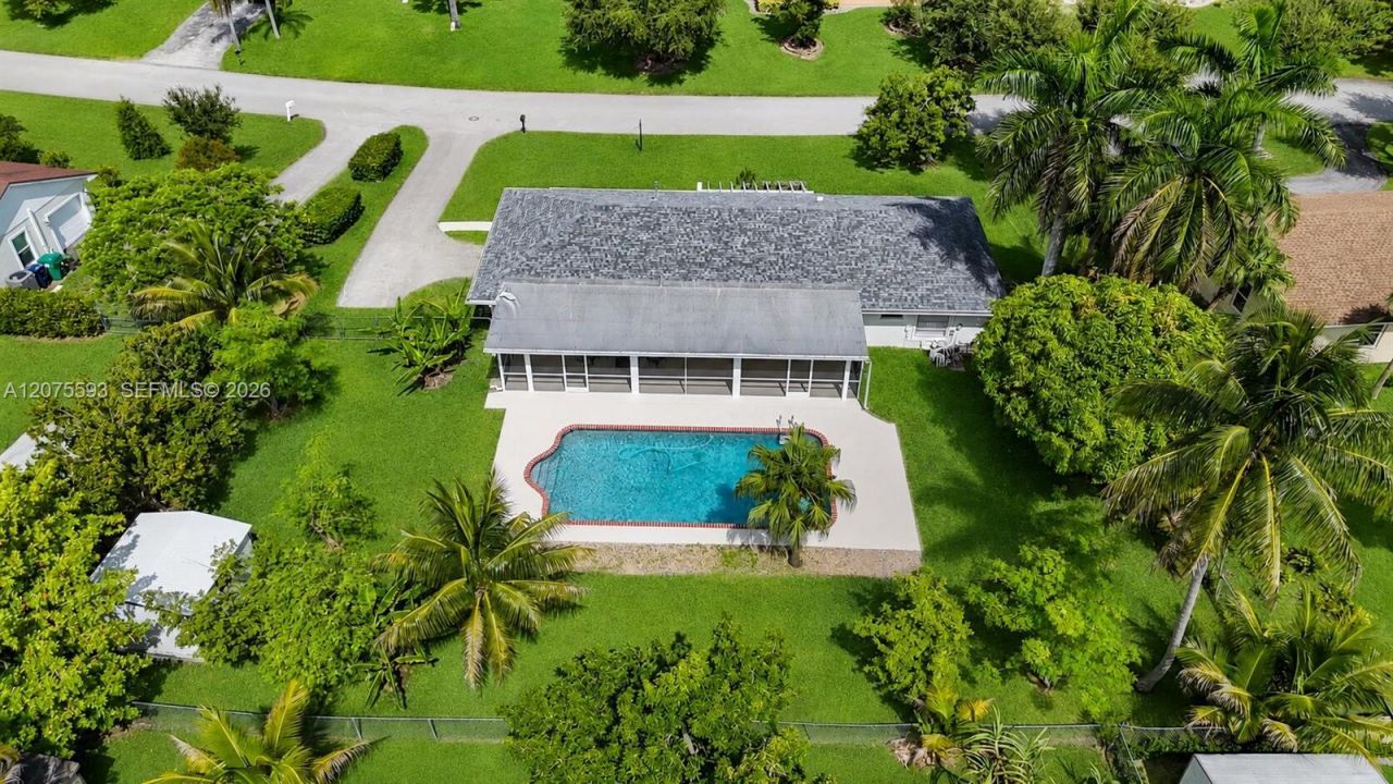 18465 SW 89th Ct , Cutler Bay, FL 33157 Photo