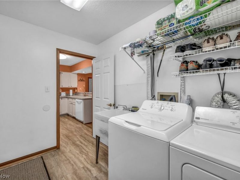 2213 Devon Court, Unit 18, Akron, OH 44312 Photo 24