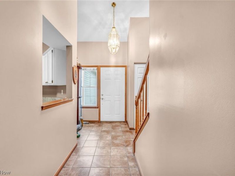 2213 Devon Court, Unit 18, Akron, OH 44312 Photo 6