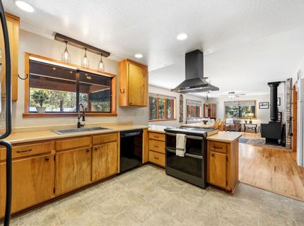 41177 Skyline Drive, Emigrant Gap, CA 95715 Photo