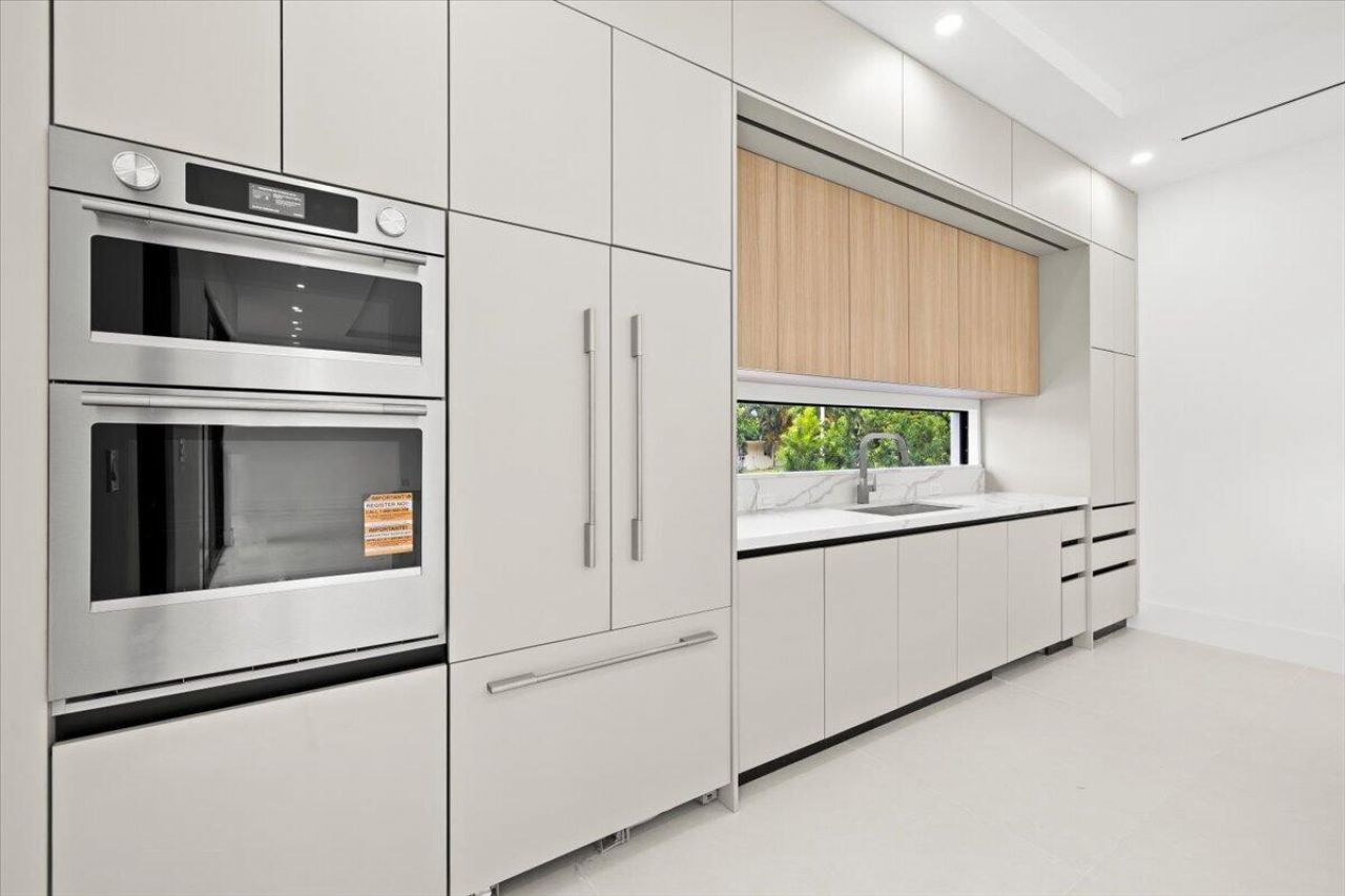 201 NW 14th Way, Dania Beach, FL 33004 Photo