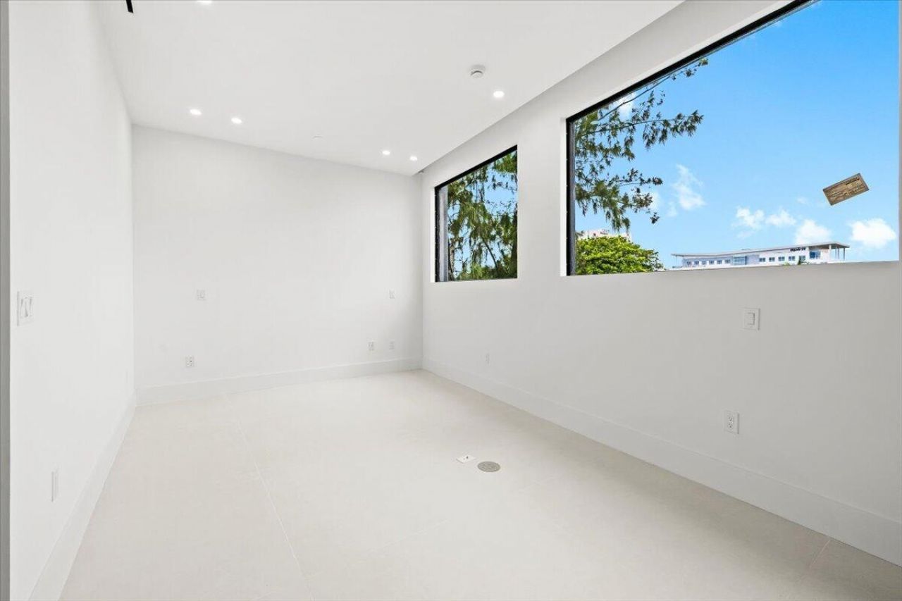 201 NW 14th Way, Dania Beach, FL 33004 Photo