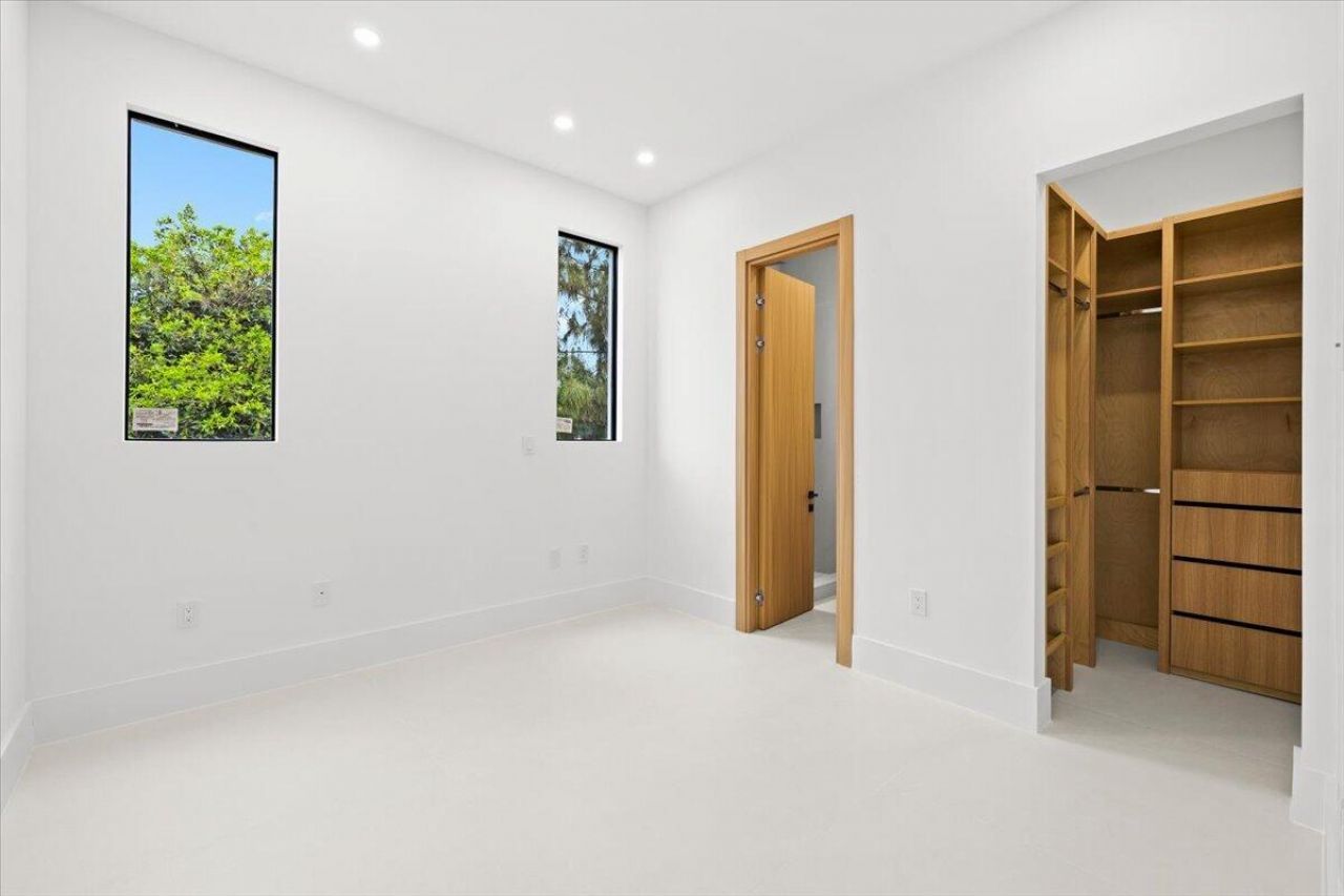 201 NW 14th Way, Dania Beach, FL 33004 Photo