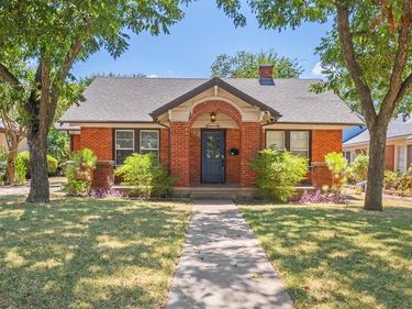 3326 Burlingdell Avenue, Dallas, TX 75211