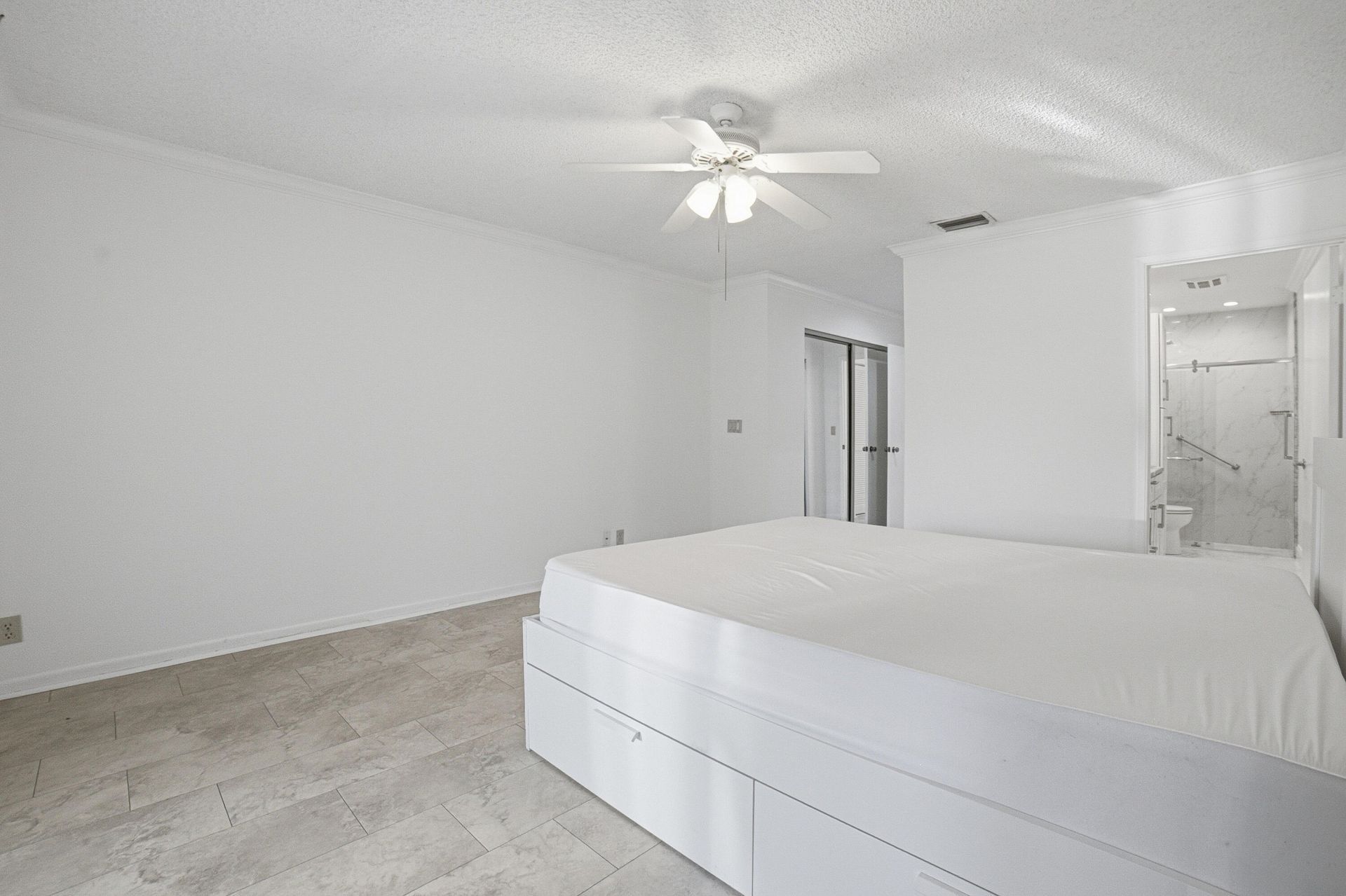 6070 Sunny Manor Court, Delray Beach, FL 33484 Photo