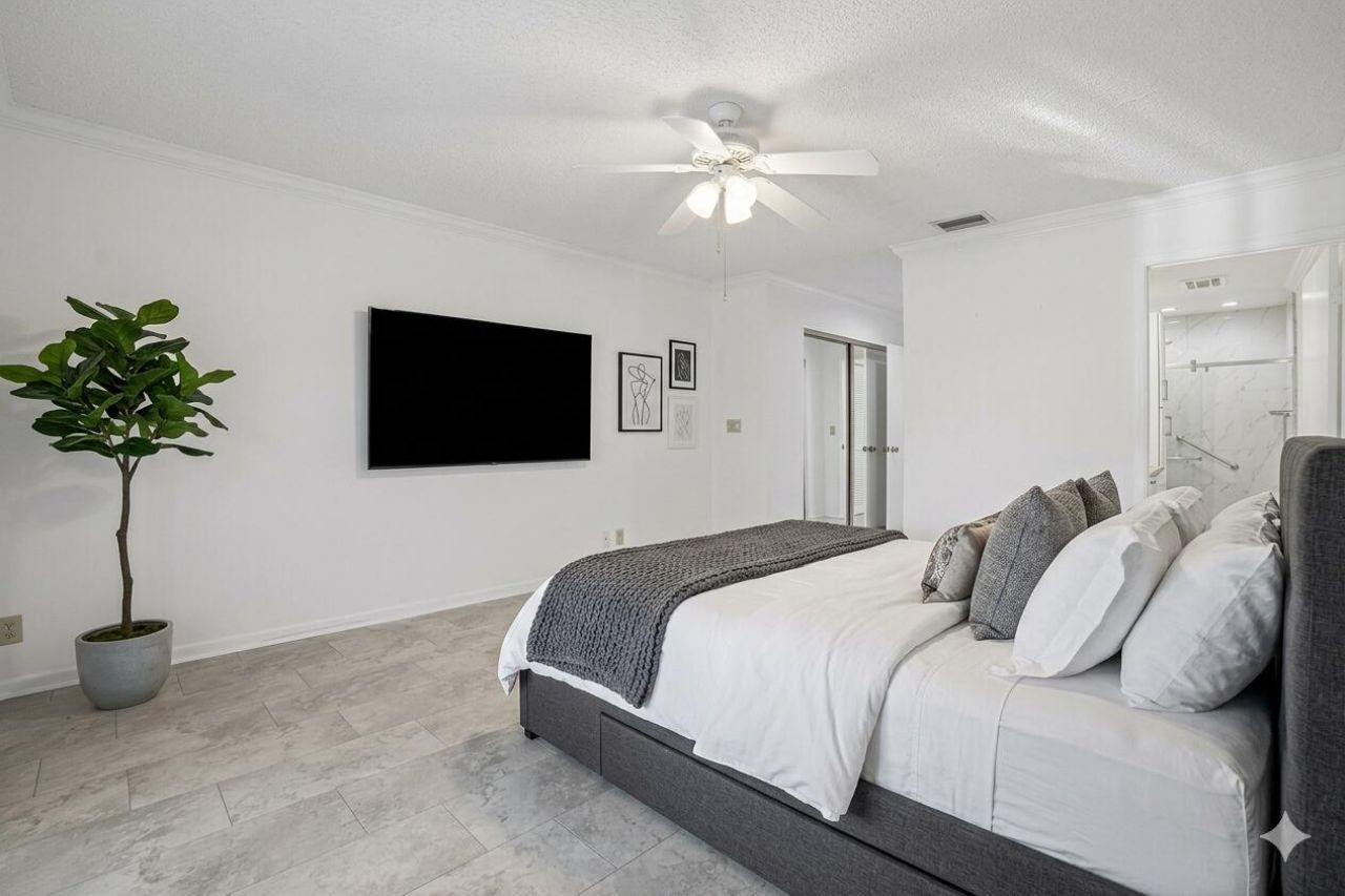 6070 Sunny Manor Court, Delray Beach, FL 33484 Photo