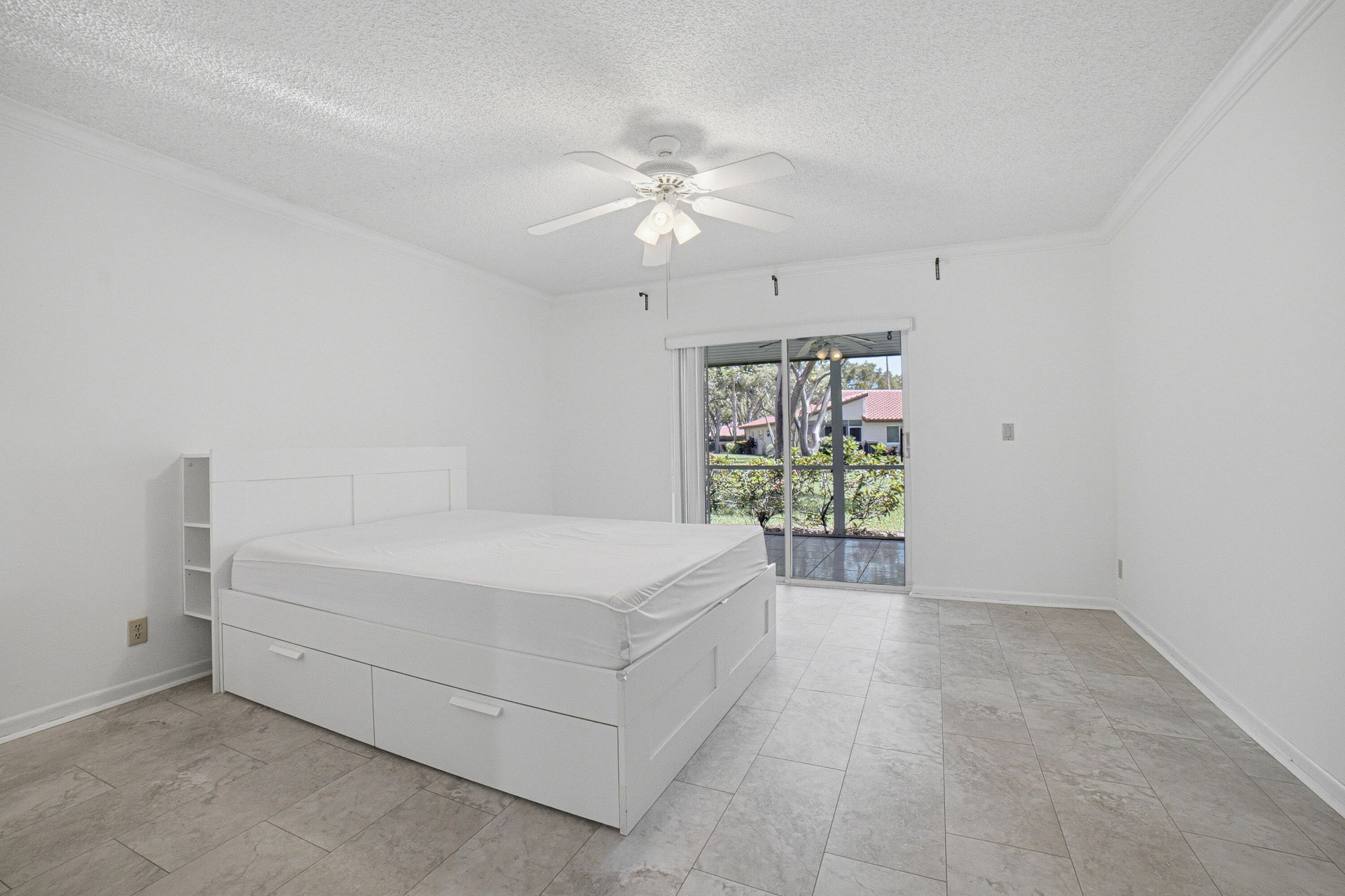 6070 Sunny Manor Court, Delray Beach, FL 33484 Photo