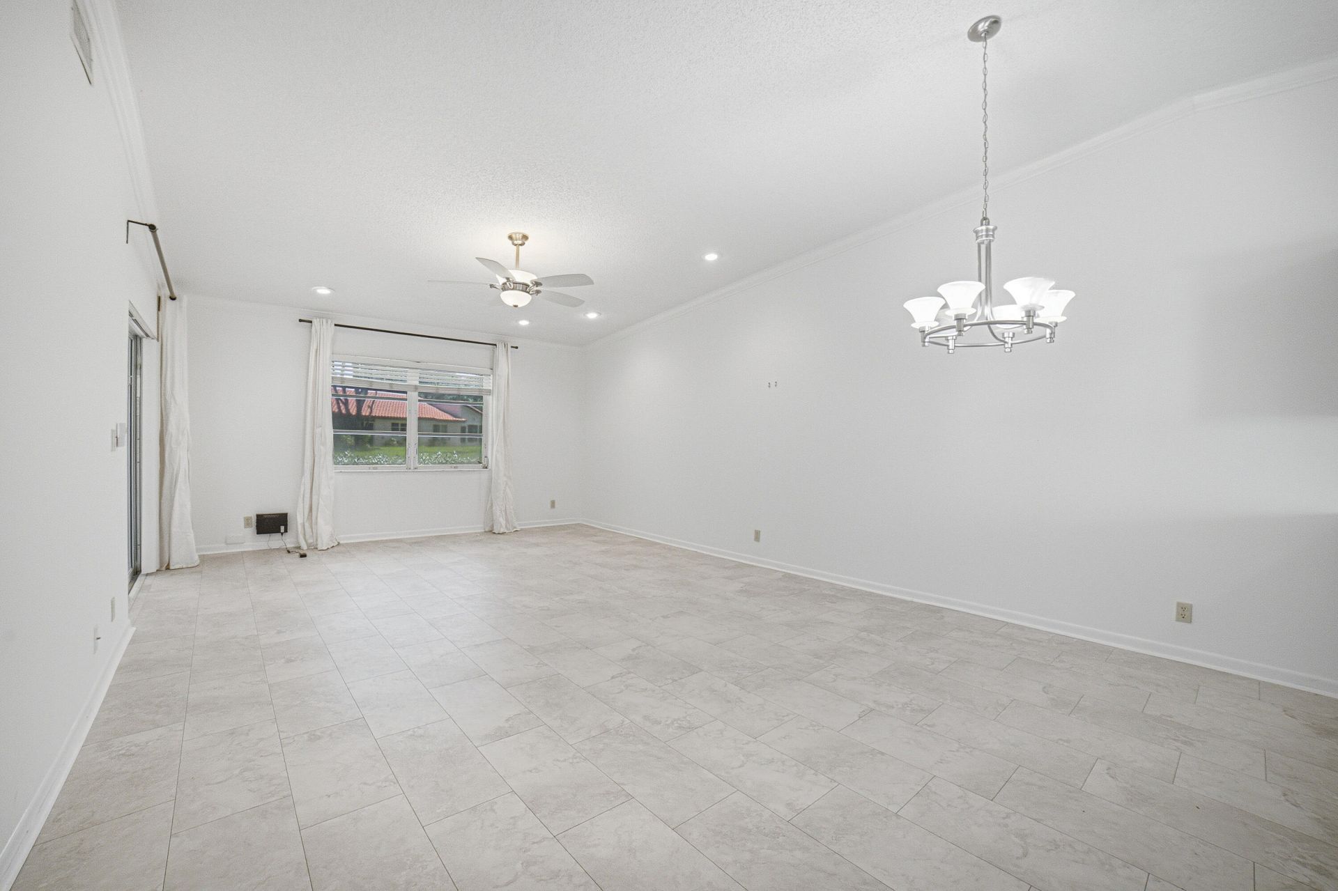 6070 Sunny Manor Court, Delray Beach, FL 33484 Photo