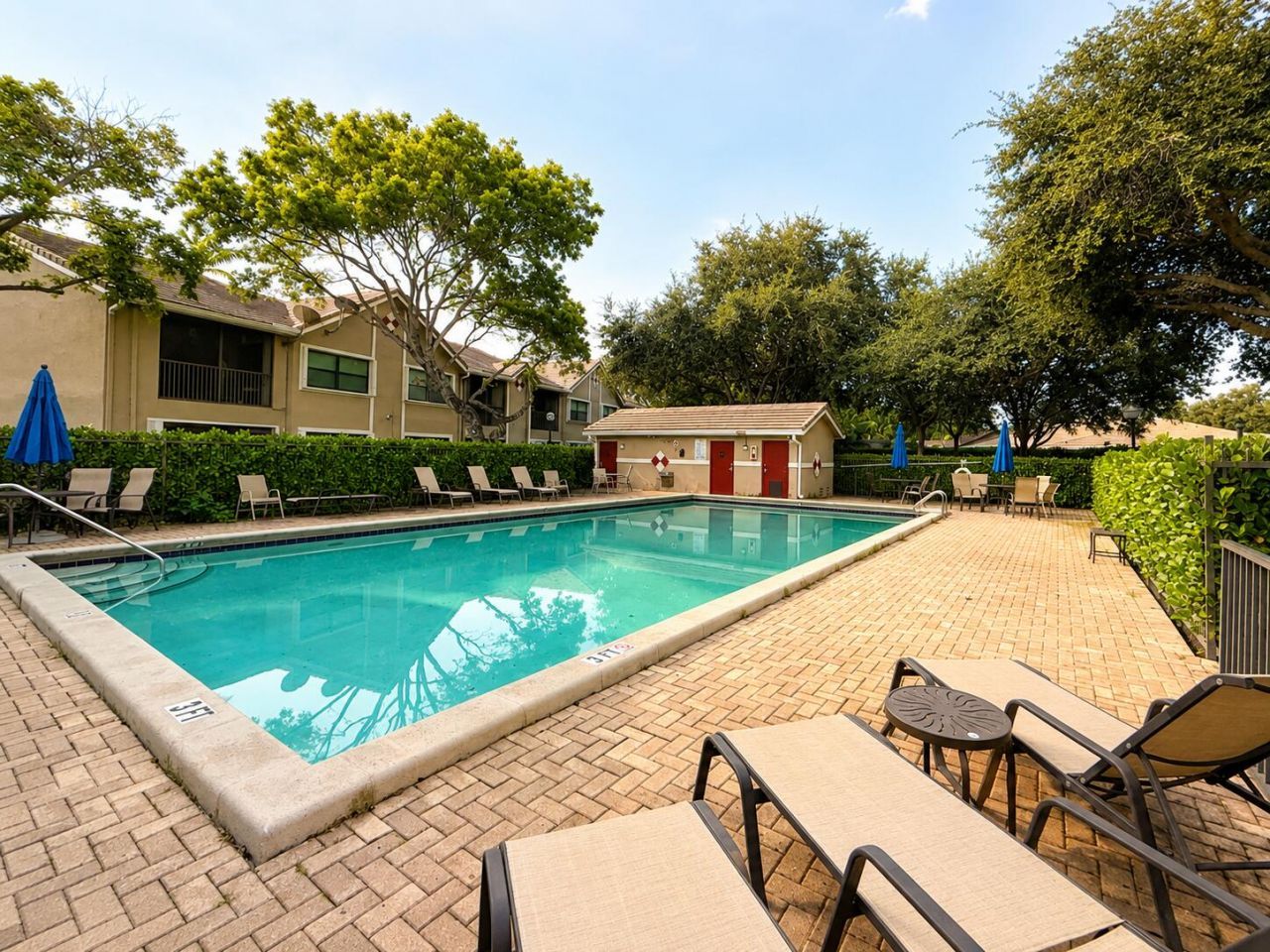 9641 Riverside, Unit F5, Coral Springs, FL 33071 Photo