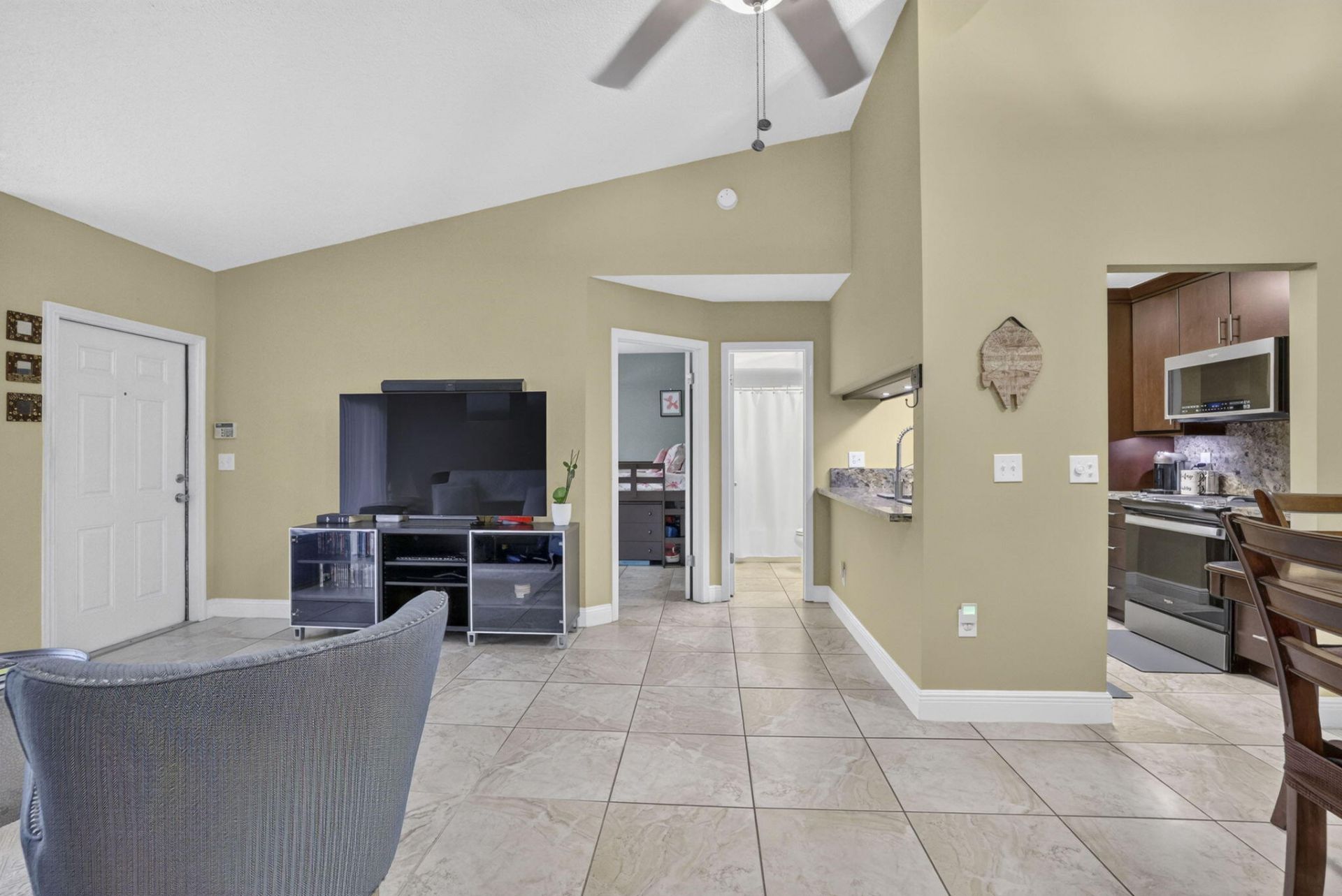 2690 N Nob Hill Road, Sunrise, FL 33322 Photo