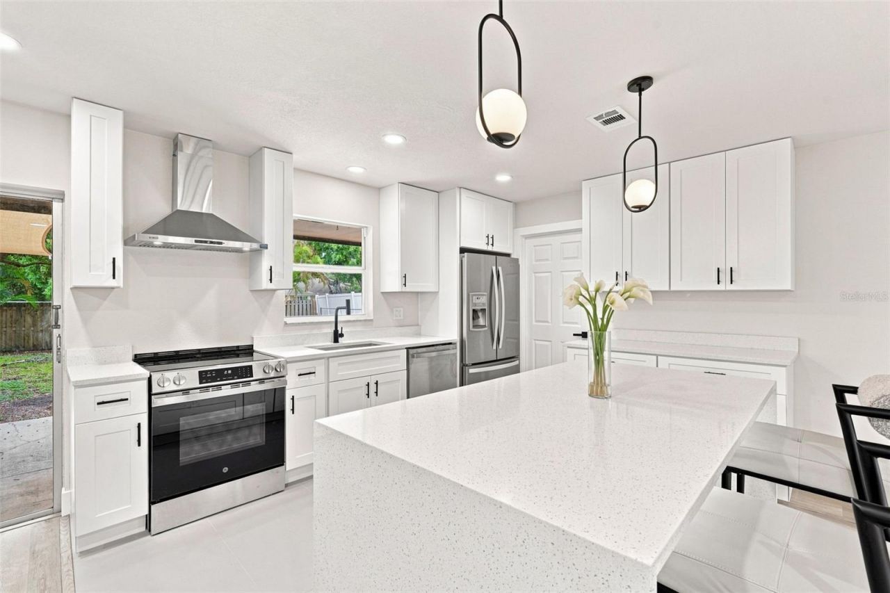 2902 42nd Street W, Bradenton, FL 34205 Photo