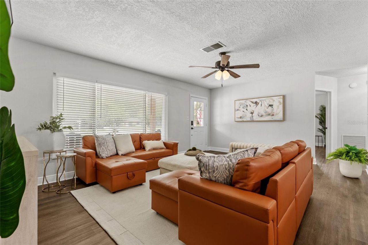 16903 Hanna Road , Lutz, FL 33549 Photo