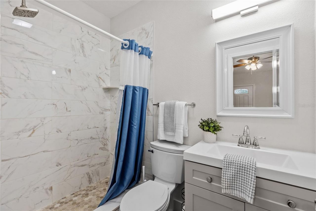 16903 Hanna Road , Lutz, FL 33549 Photo